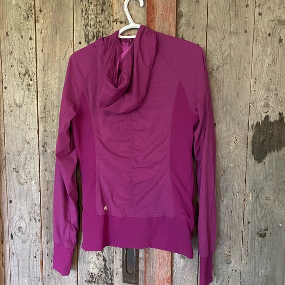 Lululemon Reversible Jacket - Picture 2 of 4